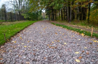Improve The Functionality of Your Outdoor Space By Getting a Gravel Path Installed!